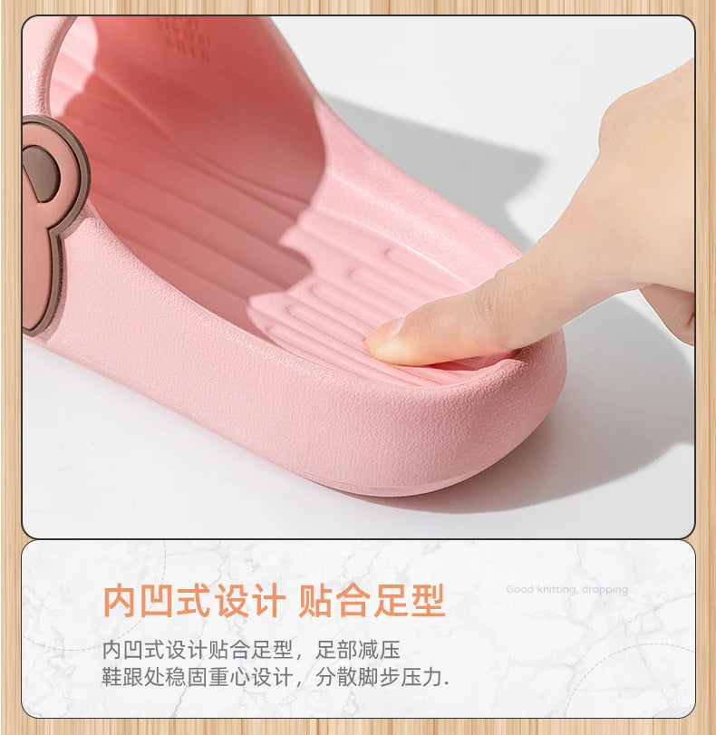 2024 Summer Women Men Soft Sole Slippers Home Bathroom Eva Slippers Sandal Polka Bear Print Beach Slippers Couples Outdoor Shoes