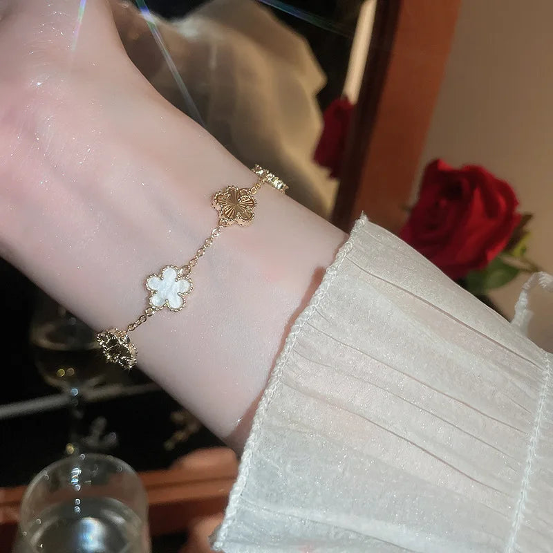 Fashion New Shell Stone Flower Bracelet for Women Personalized Stainless Steel Bracelet Jewelry Accessories Anniversary Gift