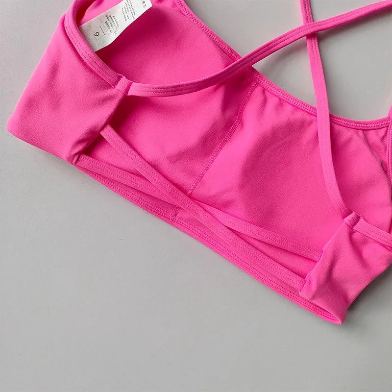 Women's Solid Color Fitness Bra Soft Cross Back Gym Sports Top with Chest Pad Push-Up Yoga Vest Sport Bra Yoga Gym Crop Top