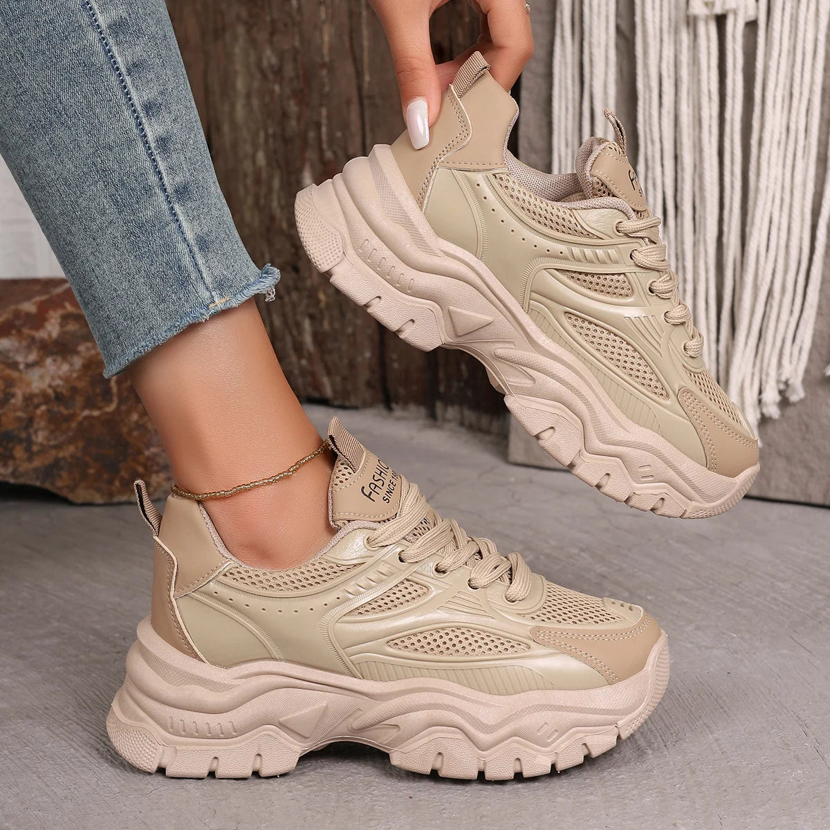 Women Sneakers New Fashion Platform Sport Shoes Women New Summer Casual Chunky Sneakers Women Breathable Mesh Platform Shoes