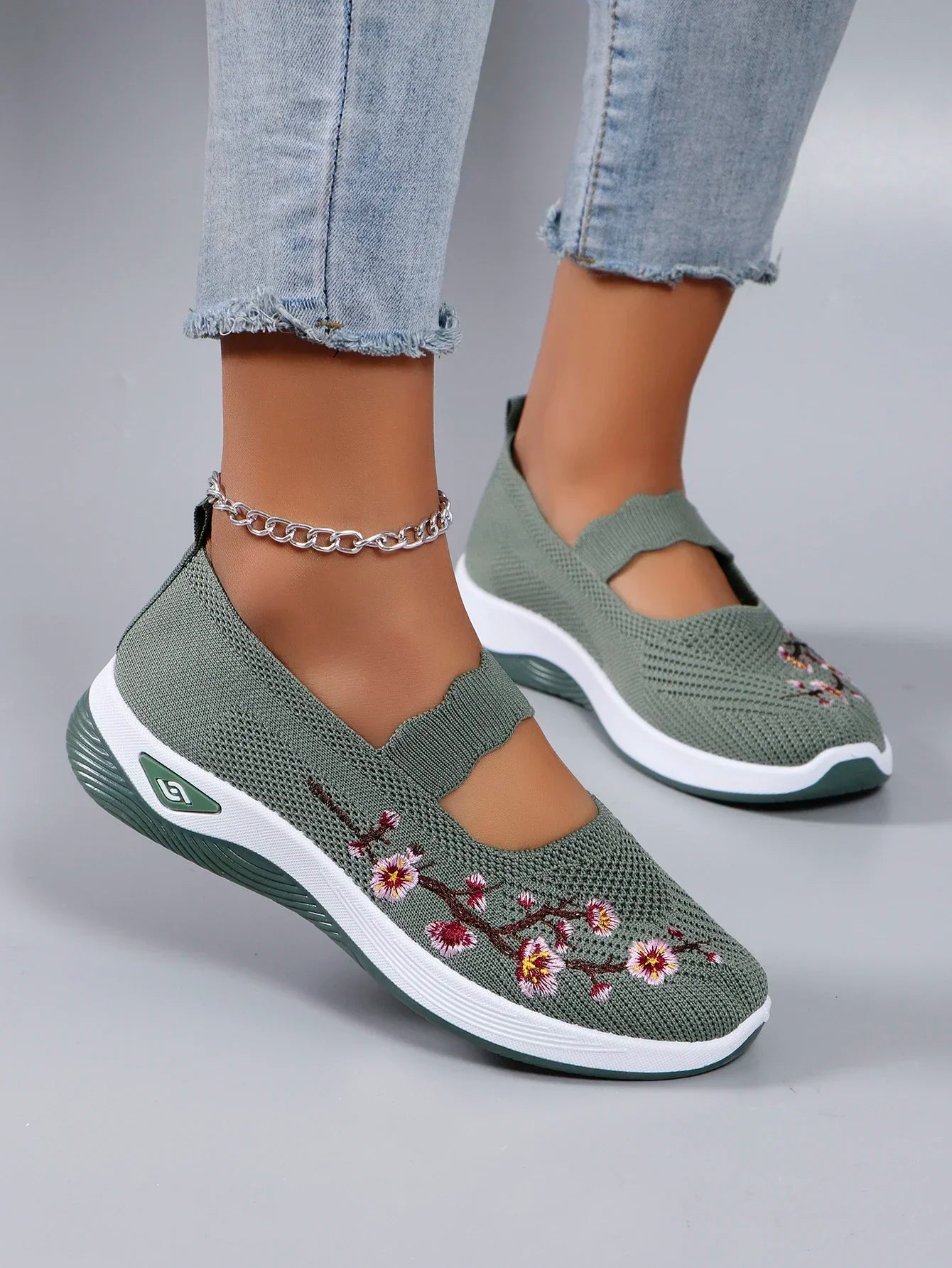 Women's Breathable Sneakers Summer Comfortable Casual Trainers