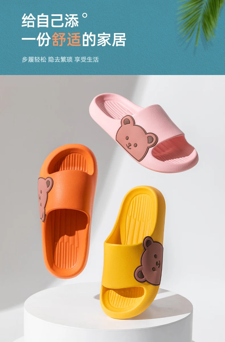 2024 Summer Women Men Soft Sole Slippers Home Bathroom Eva Slippers Sandal Polka Bear Print Beach Slippers Couples Outdoor Shoes