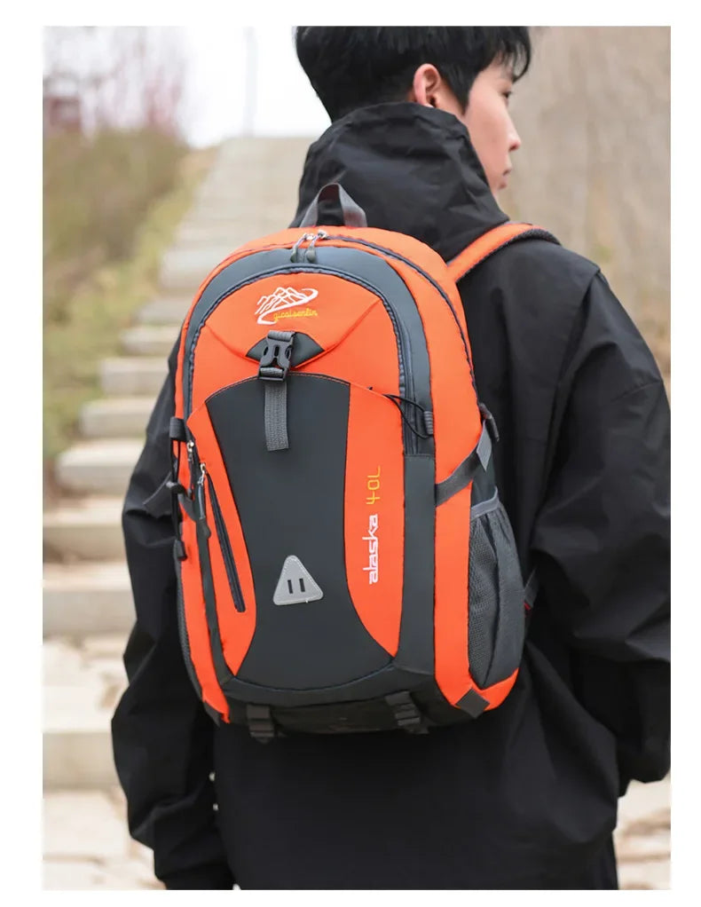 Men Backpack Nylon Waterproof Men Casual Outdoor Travel Backpack Hiking Camping Mountaineering Backpack Sports Bag Women