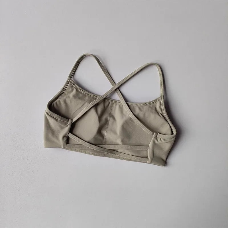 Women's Solid Color Fitness Bra Soft Cross Back Gym Sports Top with Chest Pad Push-Up Yoga Vest Sport Bra Yoga Gym Crop Top