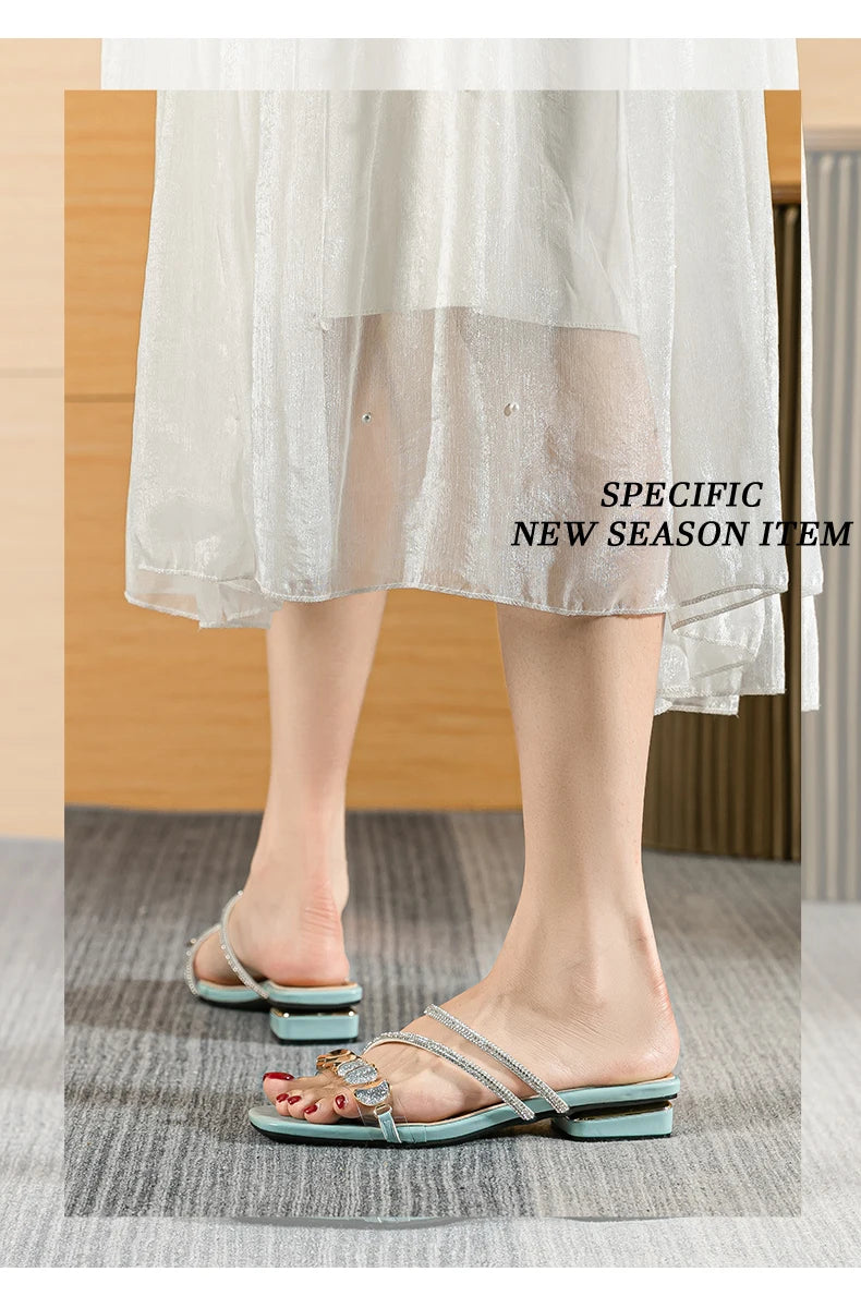 2023 summer new women's slippers outdoor sandals casual flat shoes Stylish metal design Korean style office wear Large size 43