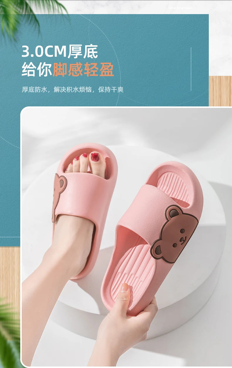 2024 Summer Women Men Soft Sole Slippers Home Bathroom Eva Slippers Sandal Polka Bear Print Beach Slippers Couples Outdoor Shoes
