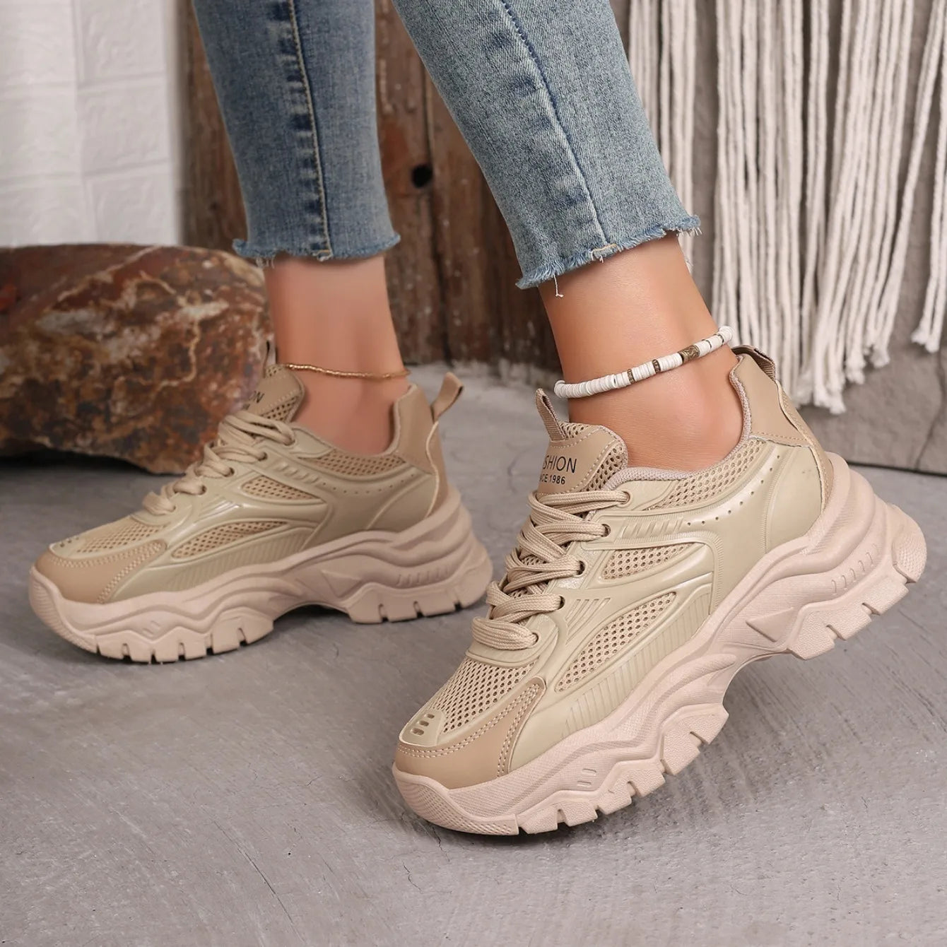 Women Sneakers New Fashion Platform Sport Shoes Women New Summer Casual Chunky Sneakers Women Breathable Mesh Platform Shoes