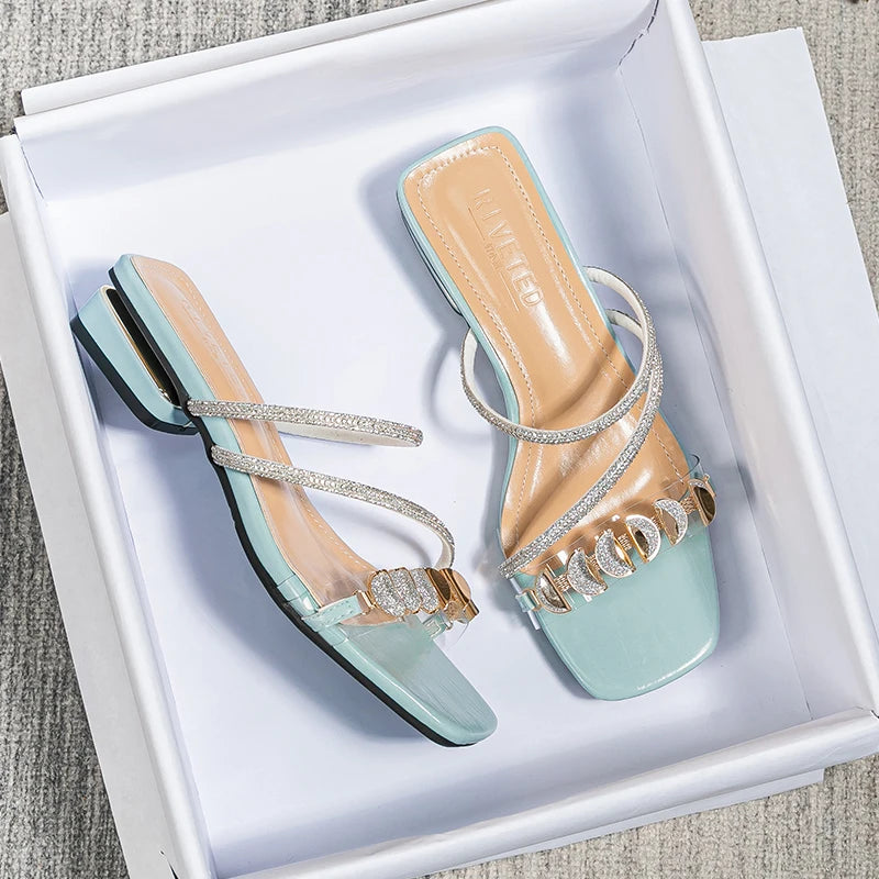 2023 summer new women's slippers outdoor sandals casual flat shoes Stylish metal design Korean style office wear Large size 43