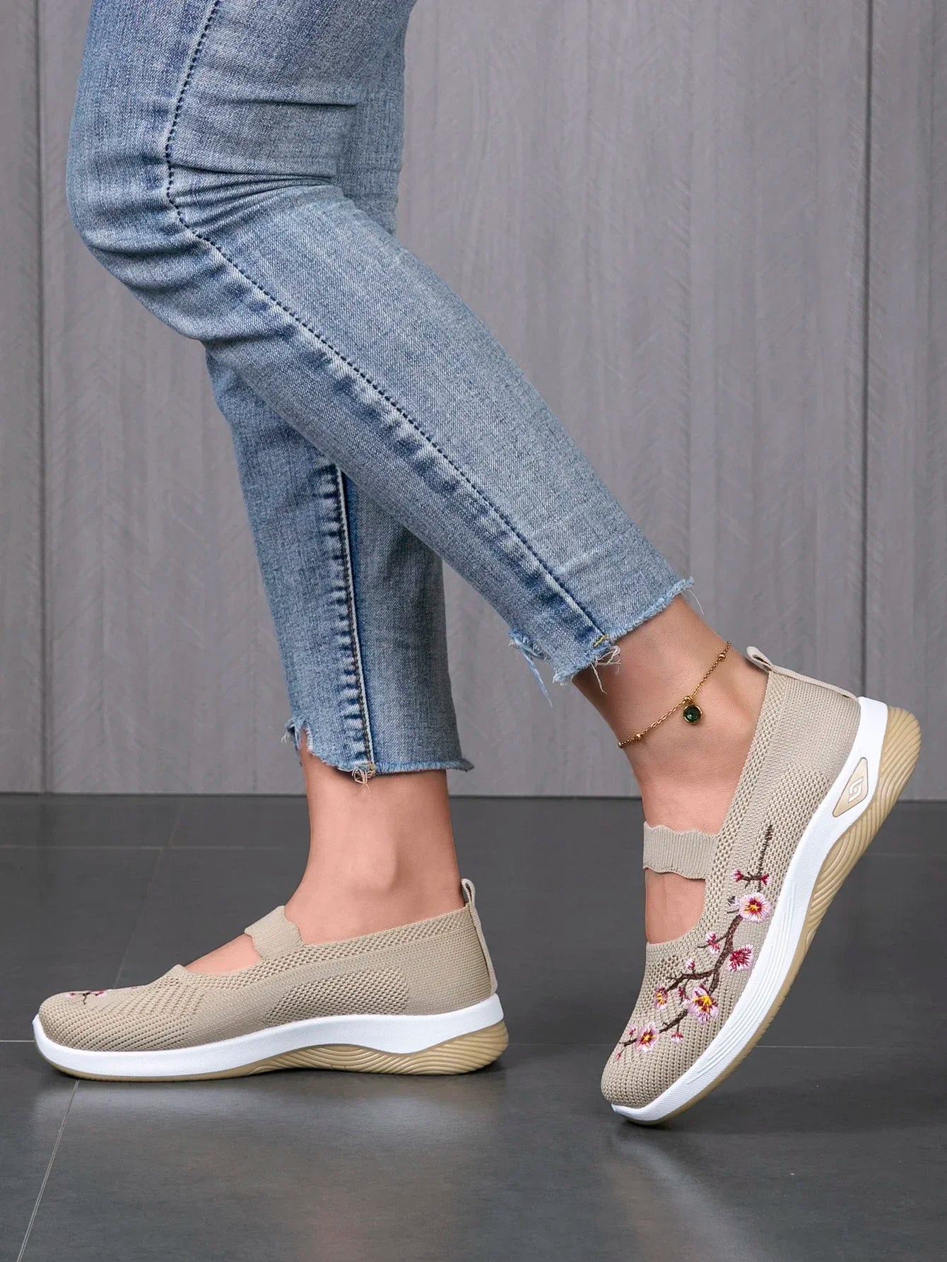 Women's Breathable Sneakers Summer Comfortable Casual Trainers