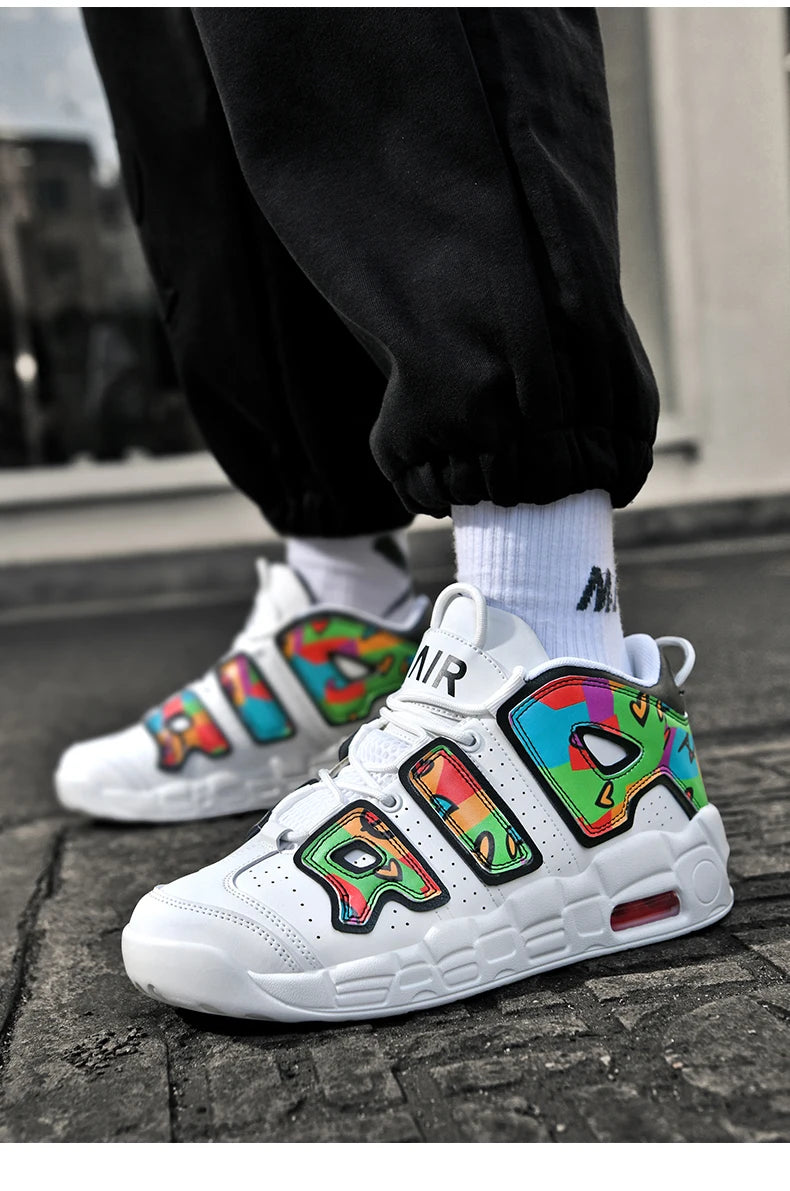 2025 New Fashion Style Quality Men's Sports Sneakers New Running Shoes Women Casual Trendy Shoes Air Breathable Shoes for Men