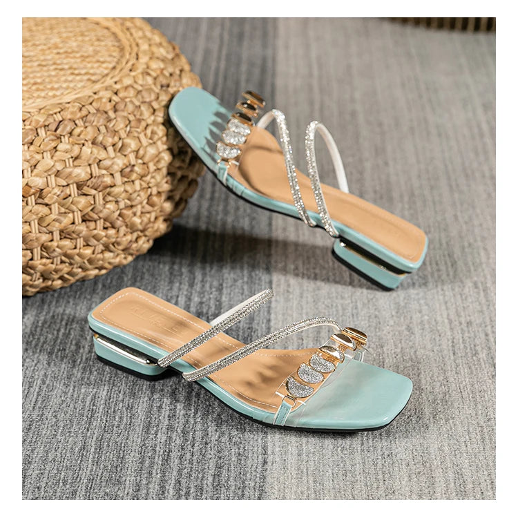 2023 summer new women's slippers outdoor sandals casual flat shoes Stylish metal design Korean style office wear Large size 43