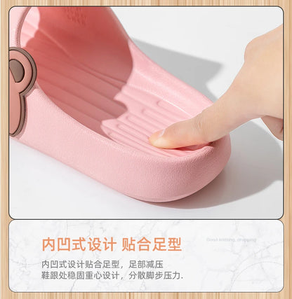 2024 Summer Women Men Soft Sole Slippers Home Bathroom Eva Slippers Sandal Polka Bear Print Beach Slippers Couples Outdoor Shoes