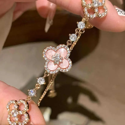 Qimeng Sweet Cherry" Vintage Pink Mother-of-Pearl Four-Leaf Clover Bracelet with Micro-Zirconia Inlay and Cutout Design