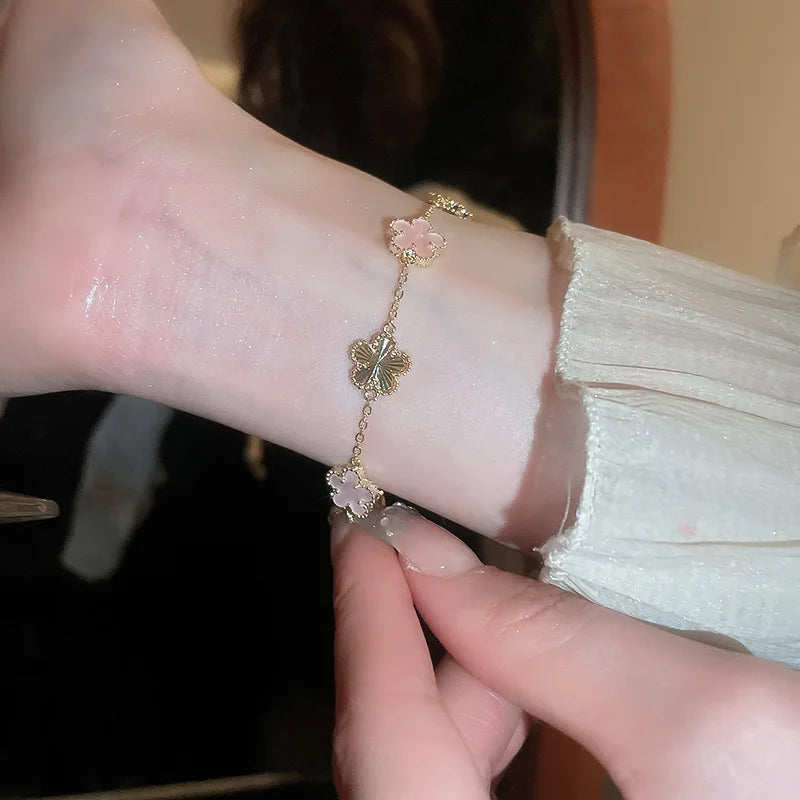Fashion New Shell Stone Flower Bracelet for Women Personalized Stainless Steel Bracelet Jewelry Accessories Anniversary Gift