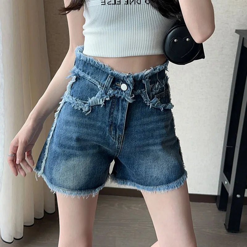 2025 Popular Women Casual Jeans Shorts Female New Cuffs Vogue Cute high Waisted Jeans Girls A-line Design Sense Baggy Hot Pants