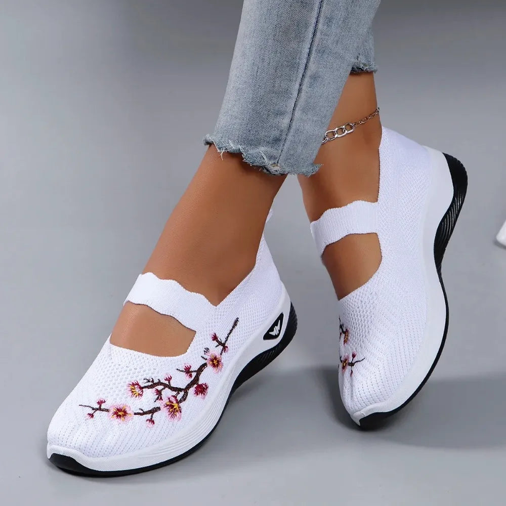 Women's Breathable Sneakers Summer Comfortable Casual Trainers